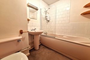 Bathroom - click for photo gallery